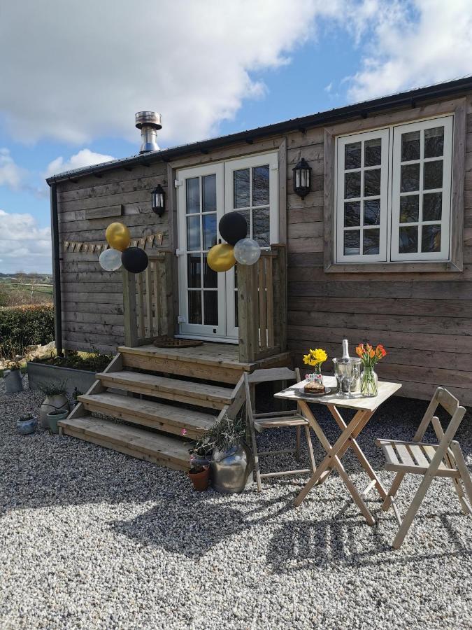Elvan Farm Shepherd'S Hut Villa Exeter Exterior photo
