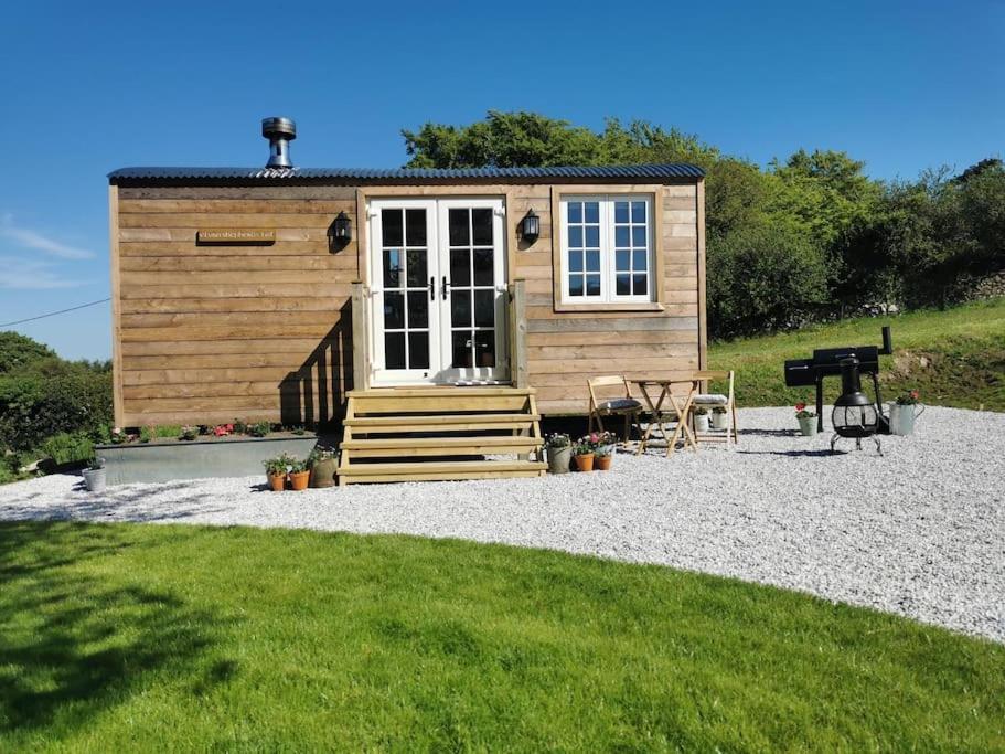 Elvan Farm Shepherd'S Hut Villa Exeter Exterior photo