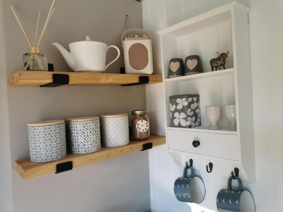 Elvan Farm Shepherd'S Hut Villa Exeter Exterior photo