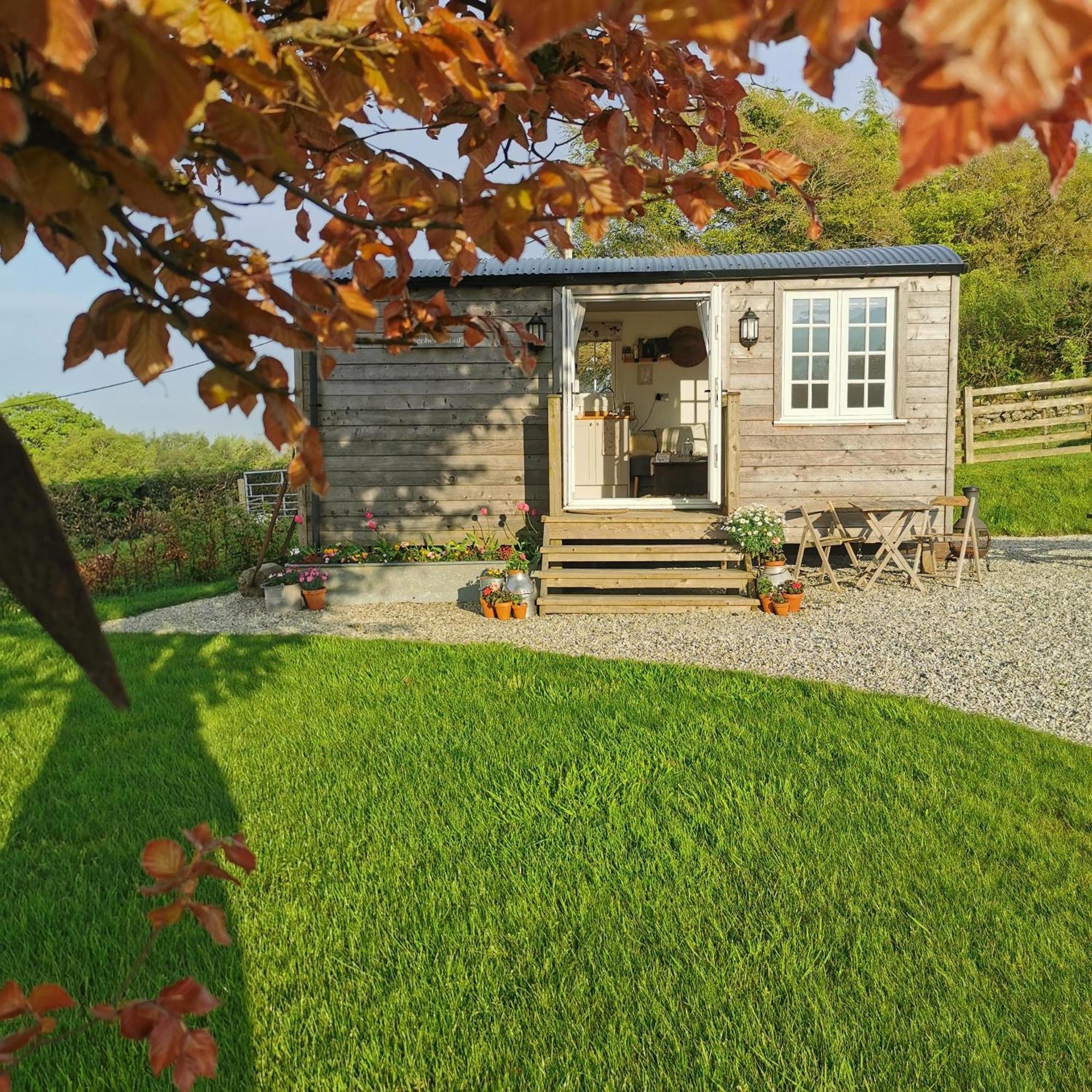 Elvan Farm Shepherd'S Hut Villa Exeter Exterior photo